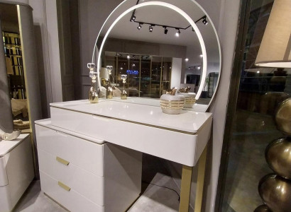 Design Dressing table with Mirror Luxury Bedroom Furniture 2pcs. new